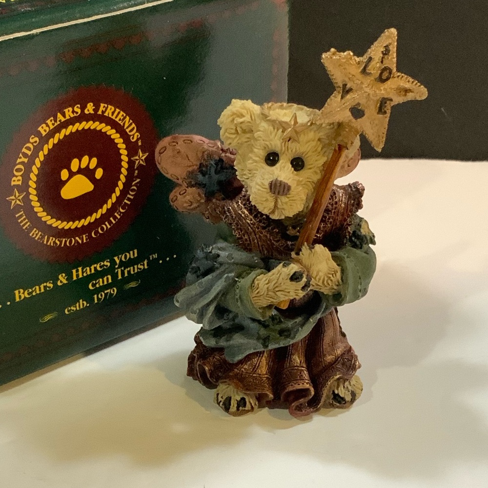 SOLD.  Boyds Bears Nativity Series 4 Serendipity as The Guardian Angel Boxed #01
